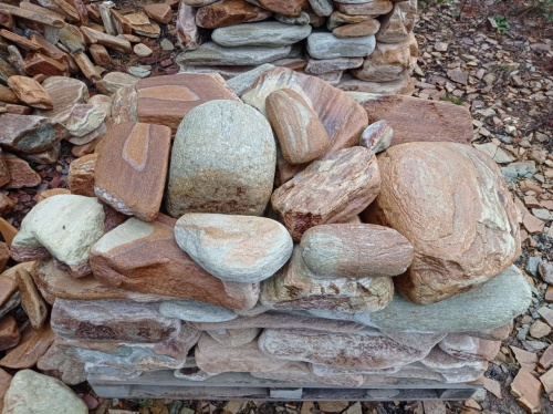 Златолит жёлтый, жёлто-зелёный глыбки и валуны для ланшафтного дизайна купить в Первоуральске