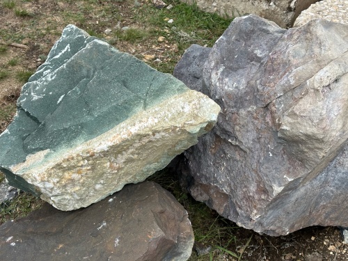 Камни для ландшафтного дизайна зелёные 10-60 килограмм купить в Первоуральске