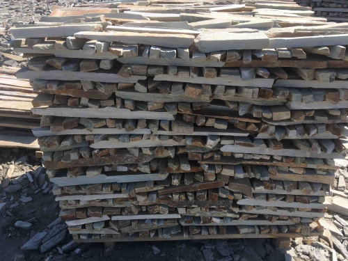 Горбушка златолит золотистый для облицовки купить в Первоуральске