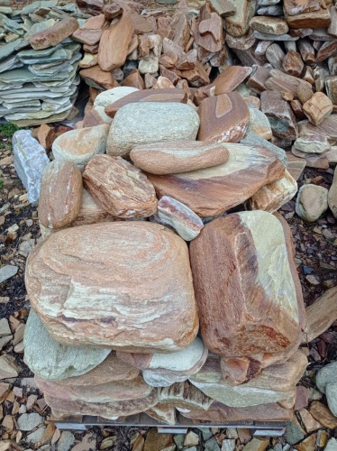 Златолит жёлтый, жёлто-зелёный глыбки и валуны для ланшафтного дизайна купить в Первоуральске