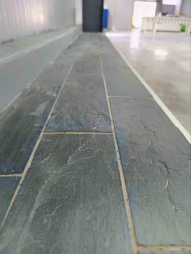 Плитка чёрная из натурального камня фасадная 30 см * 5 см, толщина 7 мм -30 мм купить в Первоуральске